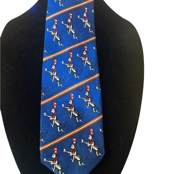 Dr. Seuss Cat in the Hat Silk Tie - Picture 1 of 14